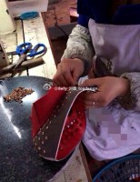 红底鞋制作工艺